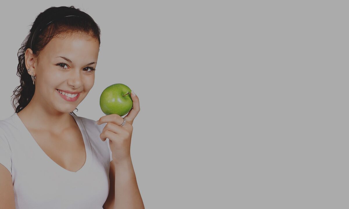 Na prehlušenie pocitu hladu počas pohánkovej diéty sa odporúča zjesť jablko